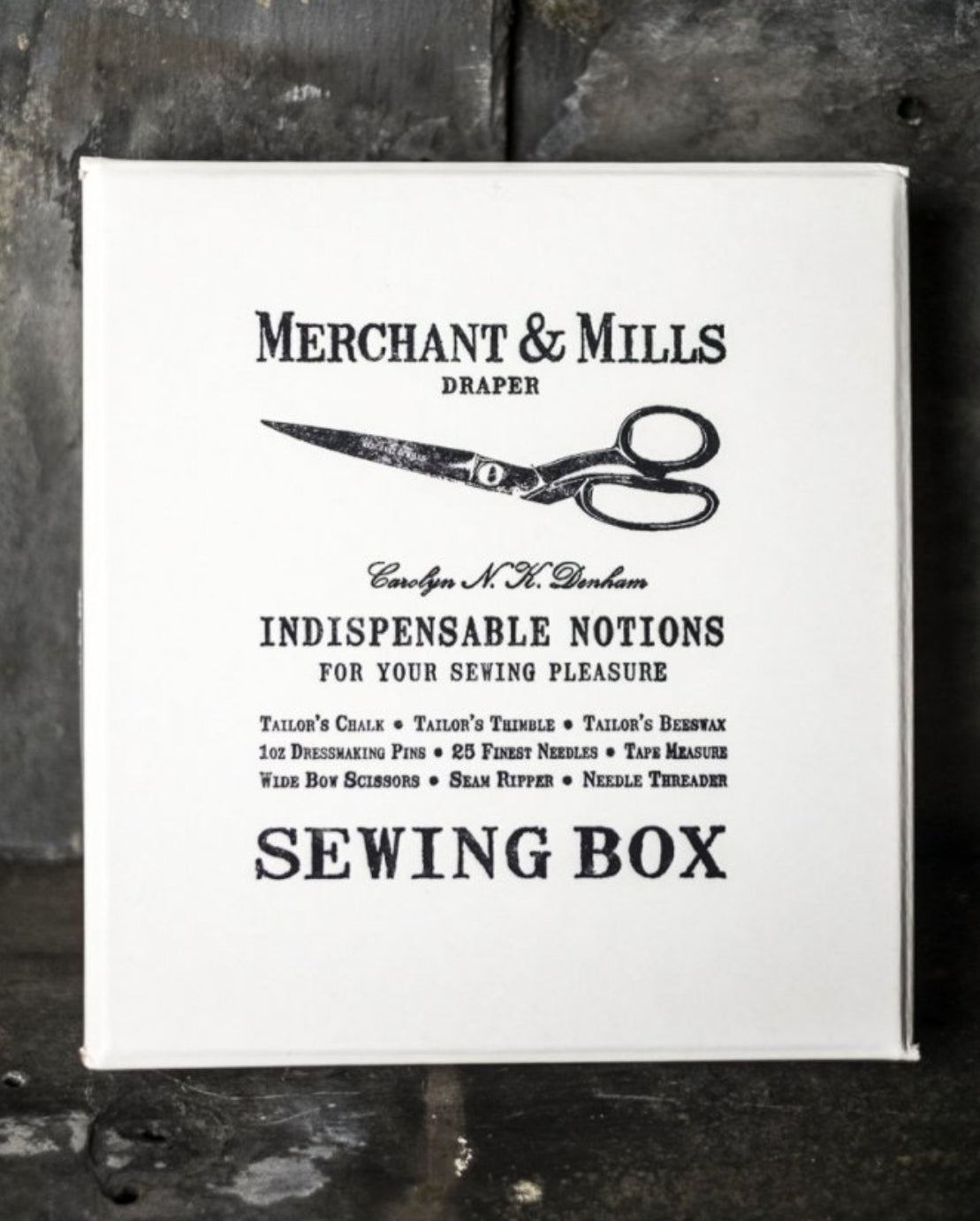 SELECTED NOTIONS SEWING BOX